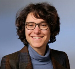 Sonja Knapp